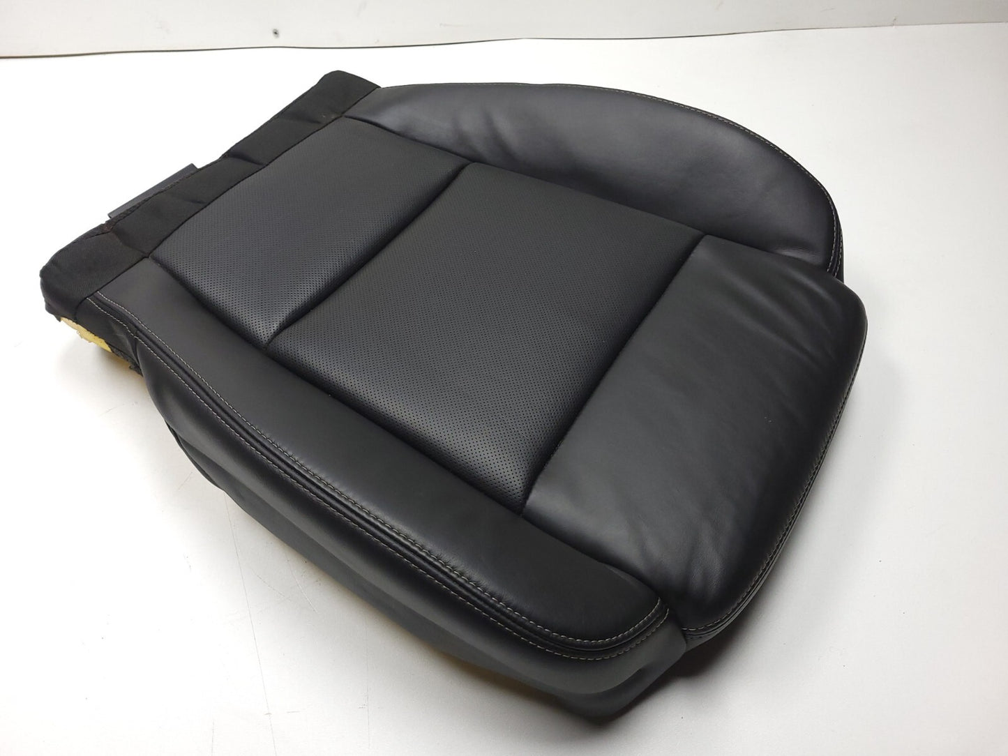 2013 - 2018 Cadillac Ats Front Right Passenger Seat Cushion Bottom Lower OEM