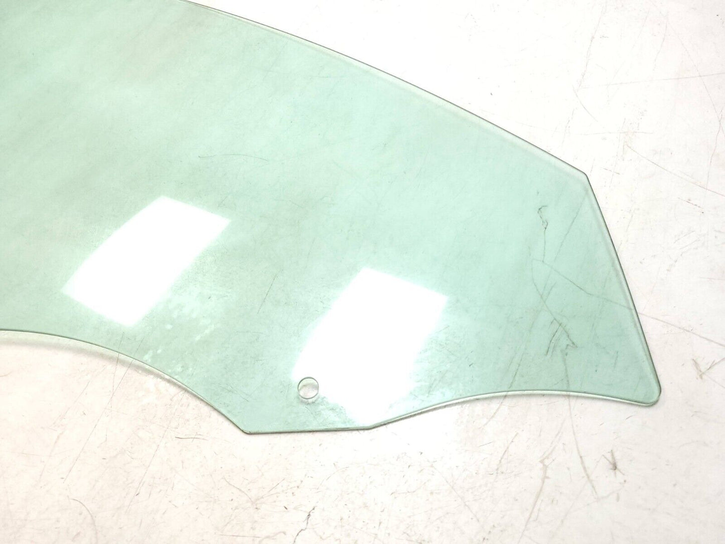 14 15 16 17 Volvo S60 Front Door Window Glasspassenger Side Right OEM