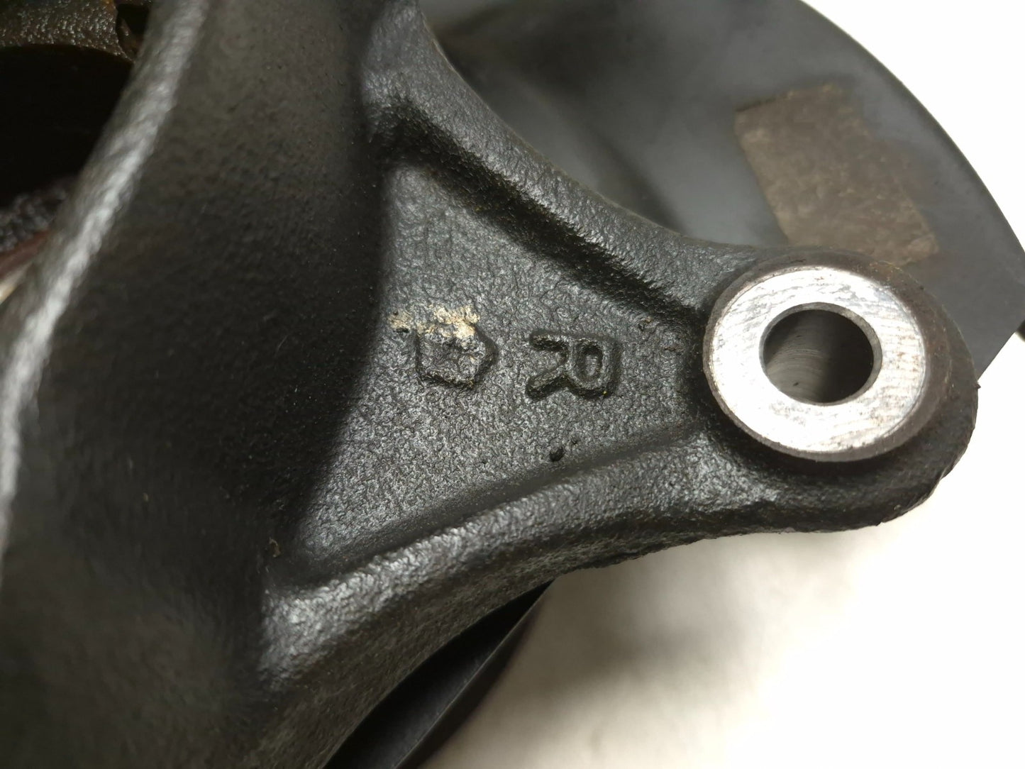 2017 Dodge Journey Rear Spindle Knuckle Passenger Side Right AWD OEM