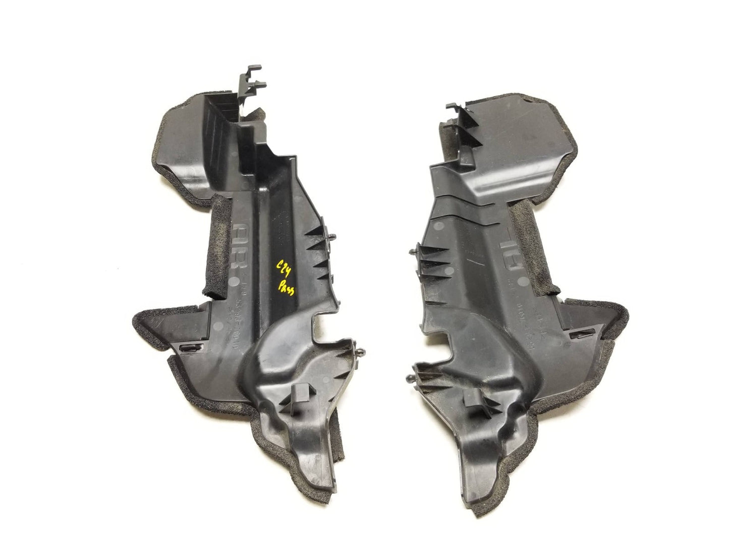 11-17 Lexus CT200h Radiator Side Air Deflector Baffle Left & Right Pair Oem✅