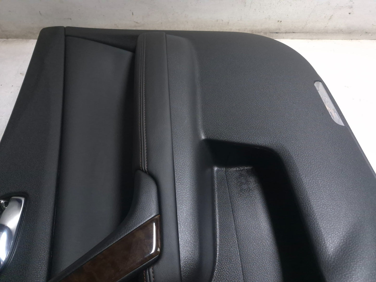 2010 Nissan Maxima Sv Front Passenger Door Panel OEM