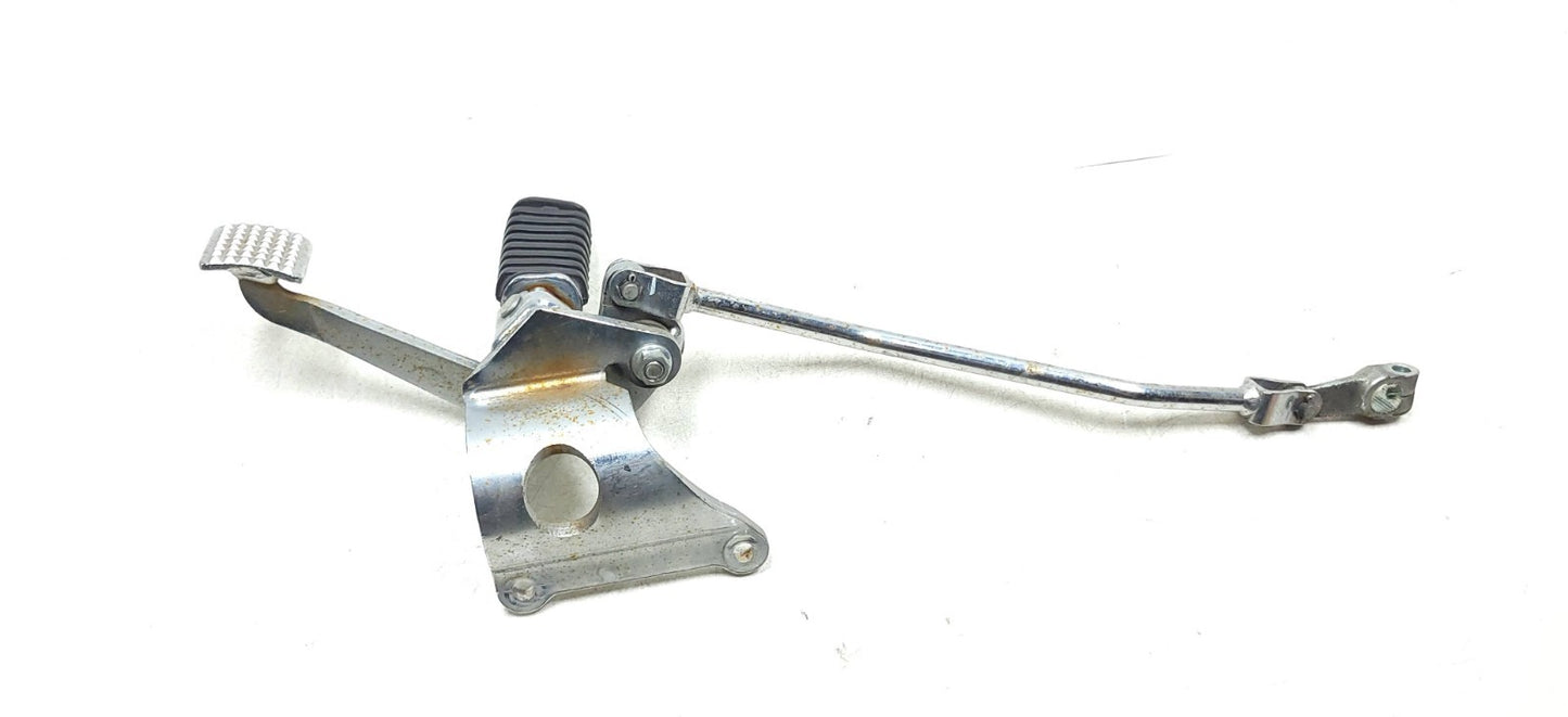2002 Honda Magna Vf 750c Front Right Foot Peg & Brake Pedal Assy OEM