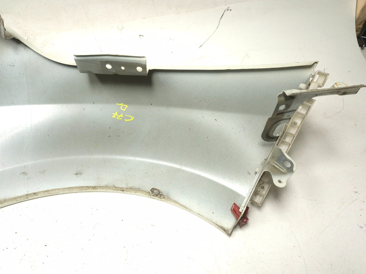 2012 Nissan Leaf Front Fender Driver Side Left Oem. Pick Up Only