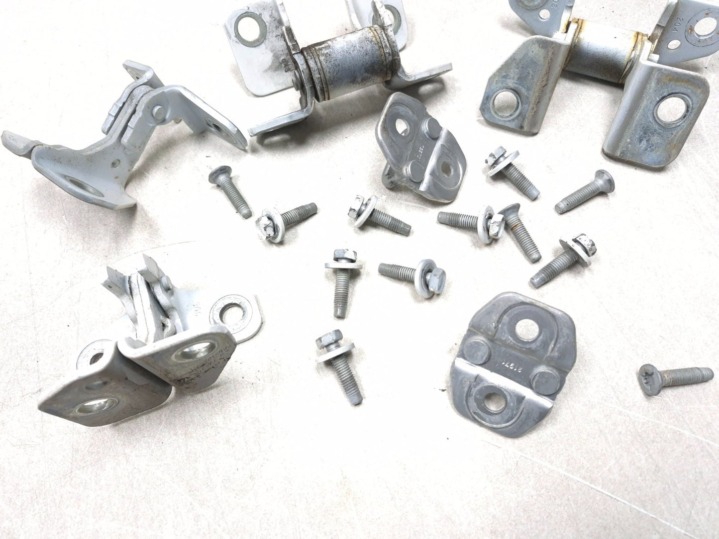 2013 Dodge Grand Carawan Sxt Door Hinge Front & Rear Driver Side Left Set OEM
