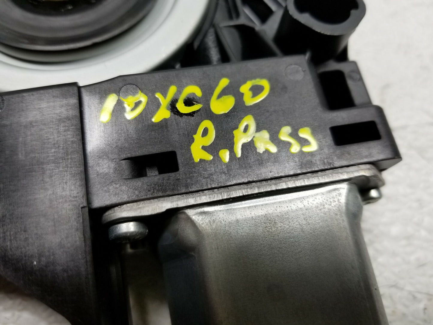 2010 Volvo XC60 Rear Passenger Door Window Regulator Motor OEM