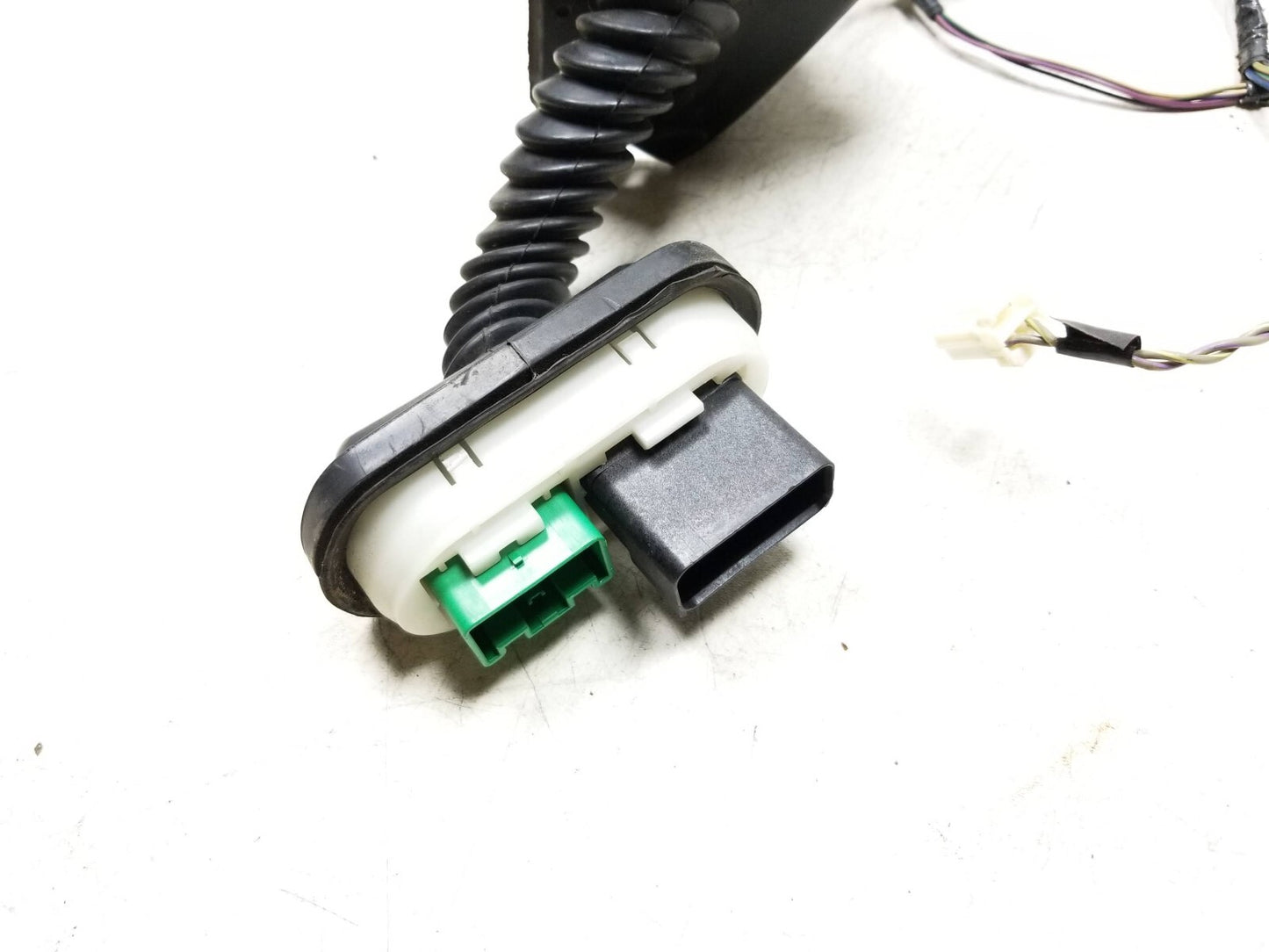 2013 Chrysler 200 Door Wiring Harness Front Driver Side Left OEM