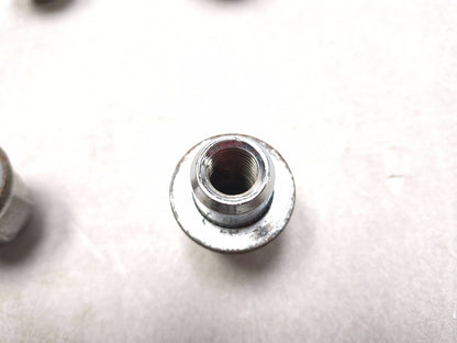 2011 Toyota Prius Wheel Lug Nut 25pcs OEM