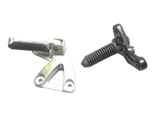 2006 Suzuki Katana Gsx600f Front & Rear Left Footpeg Pair OEM