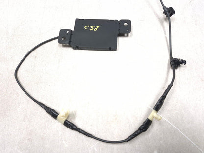 2018 Chrysler 300 Limited AWD Antenna Remote Start Keyless Module OEM