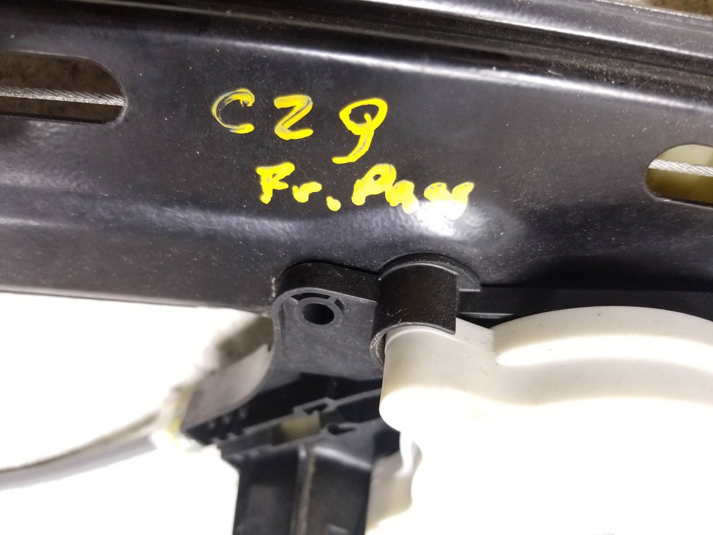 2017 Jaguar Xe Front Passenger Side Right Door Window Regulator W/ Motor OEM