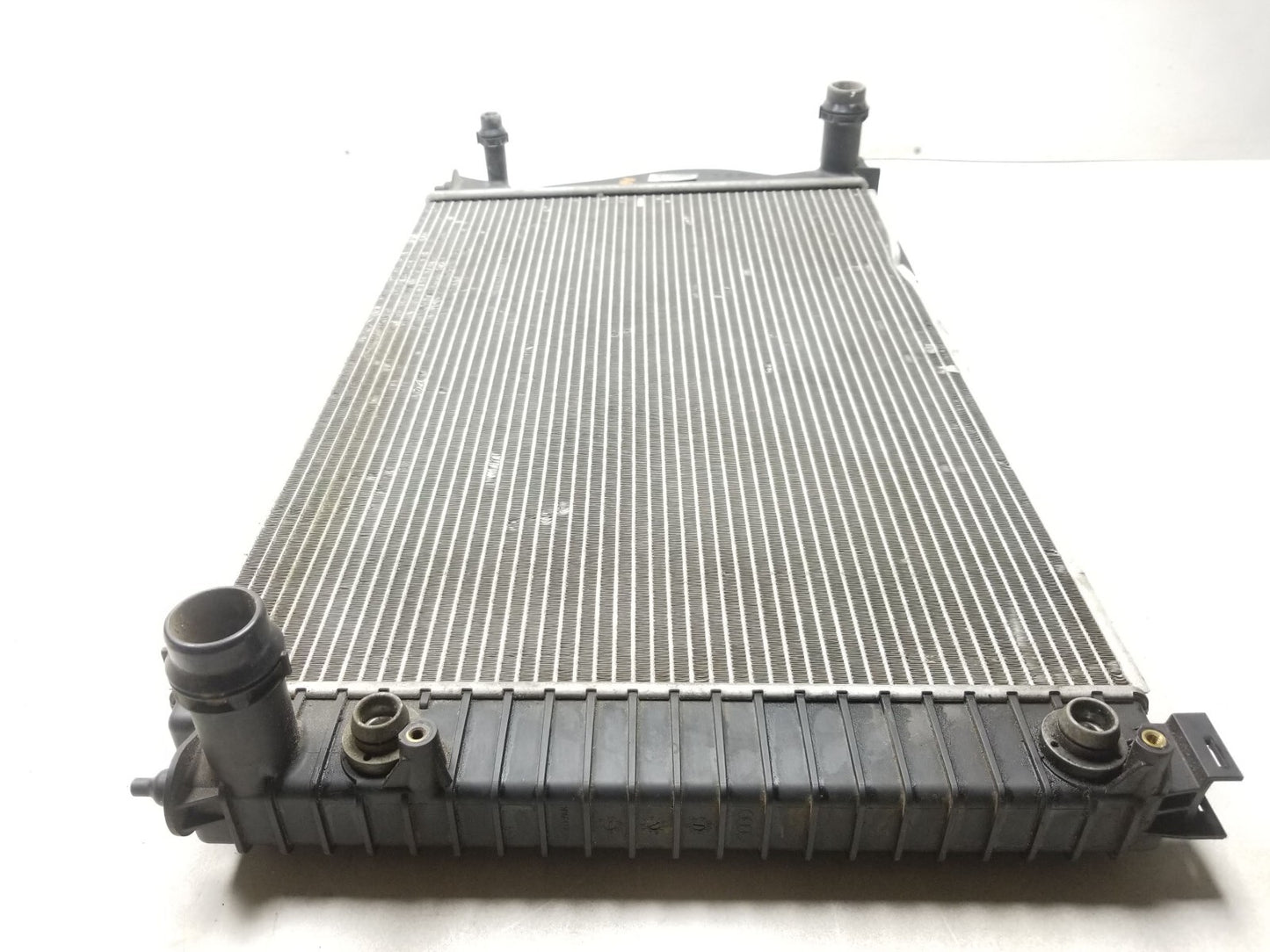 2006 Audi A6 Engine Radiator 3.2l OEM