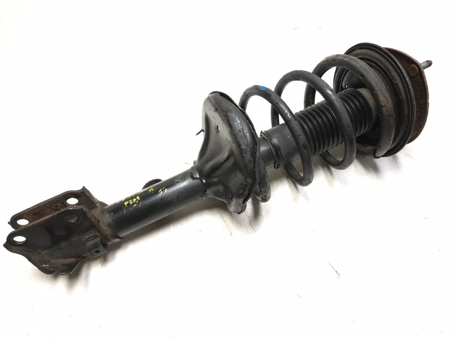 2008 Hyundai Tucson Front Left & Right Strut Shock Assy Pair OEM