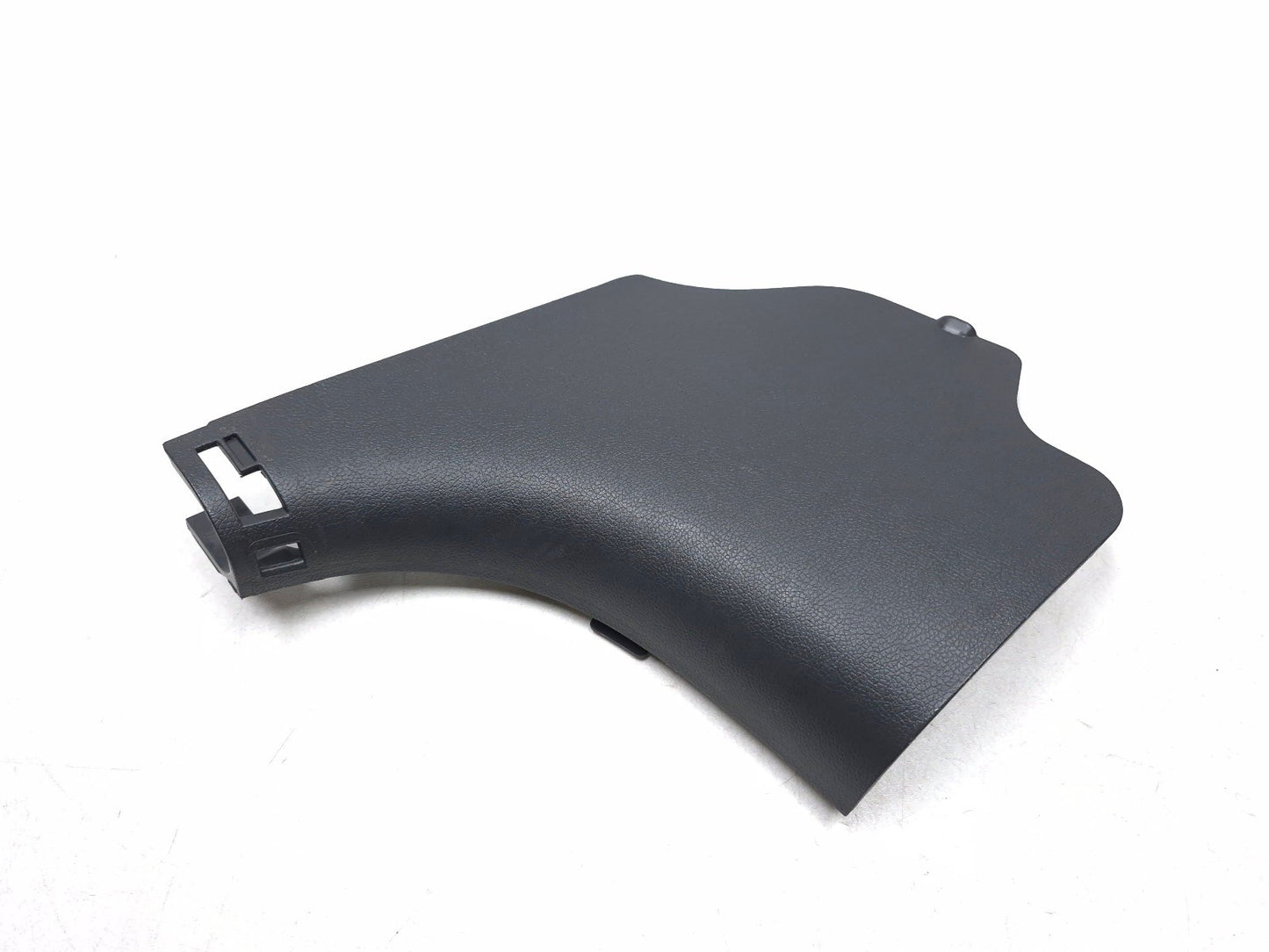 2014 Hyundai Accent Kick Panel Front Left & Right OEM