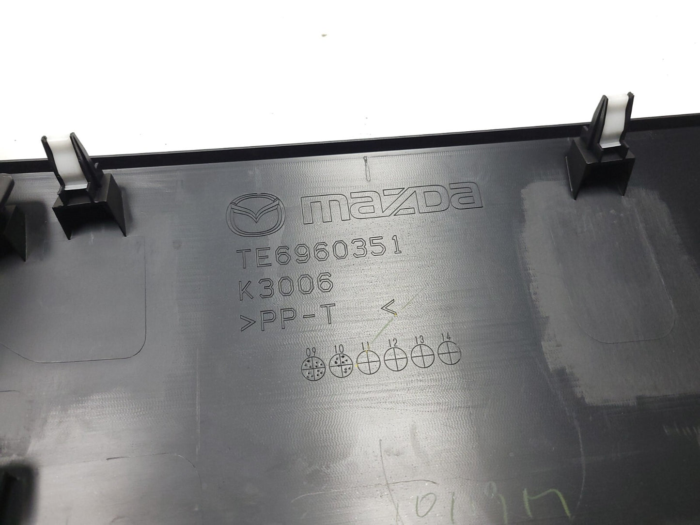 2007 - 2015 Mazda Cx-9 Dash Air Vent Trim Panel Passenger Right OEM