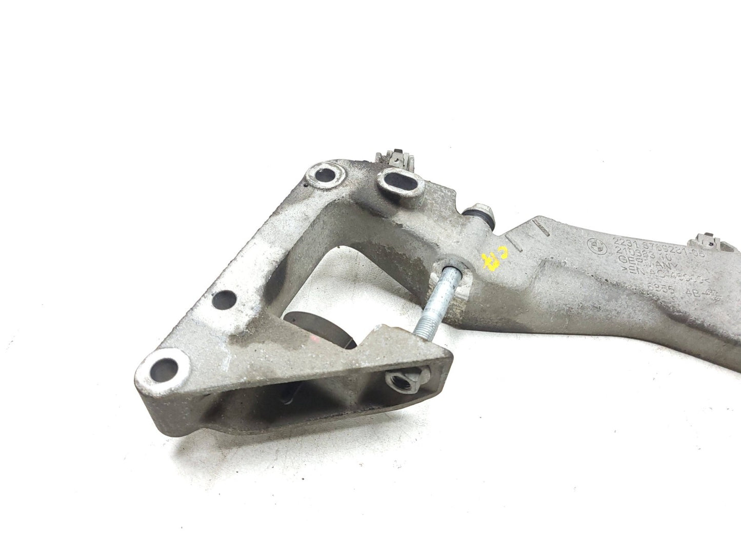 12-18 BMW 330xi F30 Transmission Mount Support Bracket OEM ✅ 76k Miles