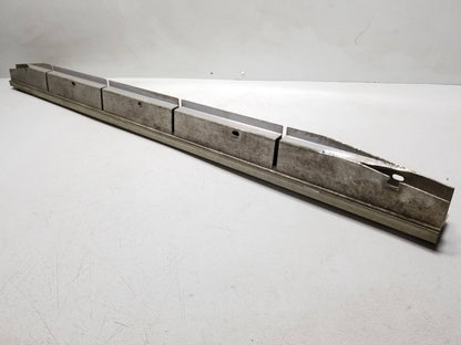 2007 Mercedes Ml500 Running Board Bracket Passenger Side Right OEM