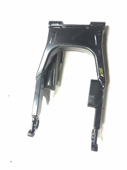 2002-2008 Harley Touring Street Glide Road King Rear Fork Swingarm 47549-02a OEM