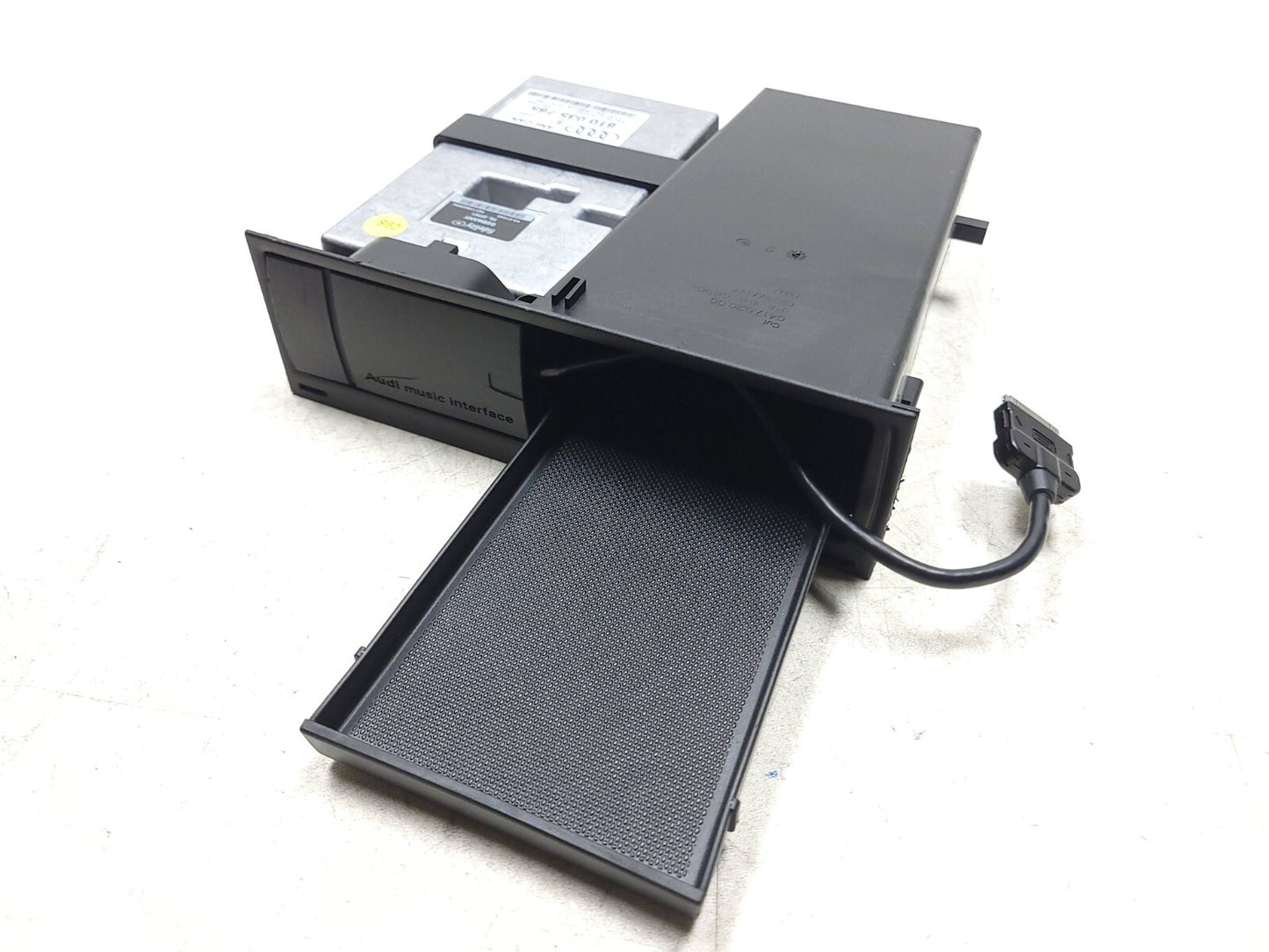 2009 Audi A4 S4 Sedan Multimedia Interface Control Unit OEM