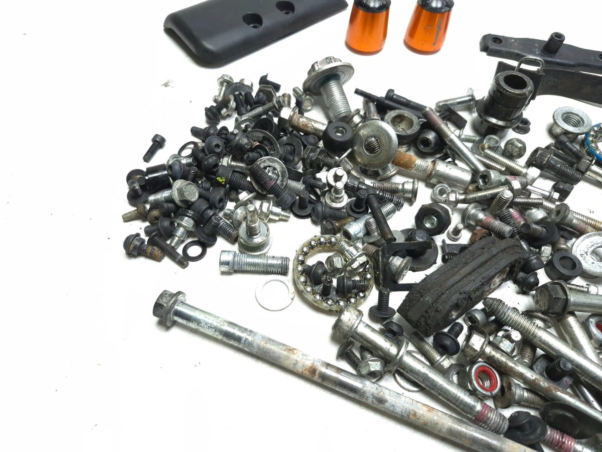 2017 Ktm 390 Duke Misc Bolt & Hardware Bracket Set OEM
