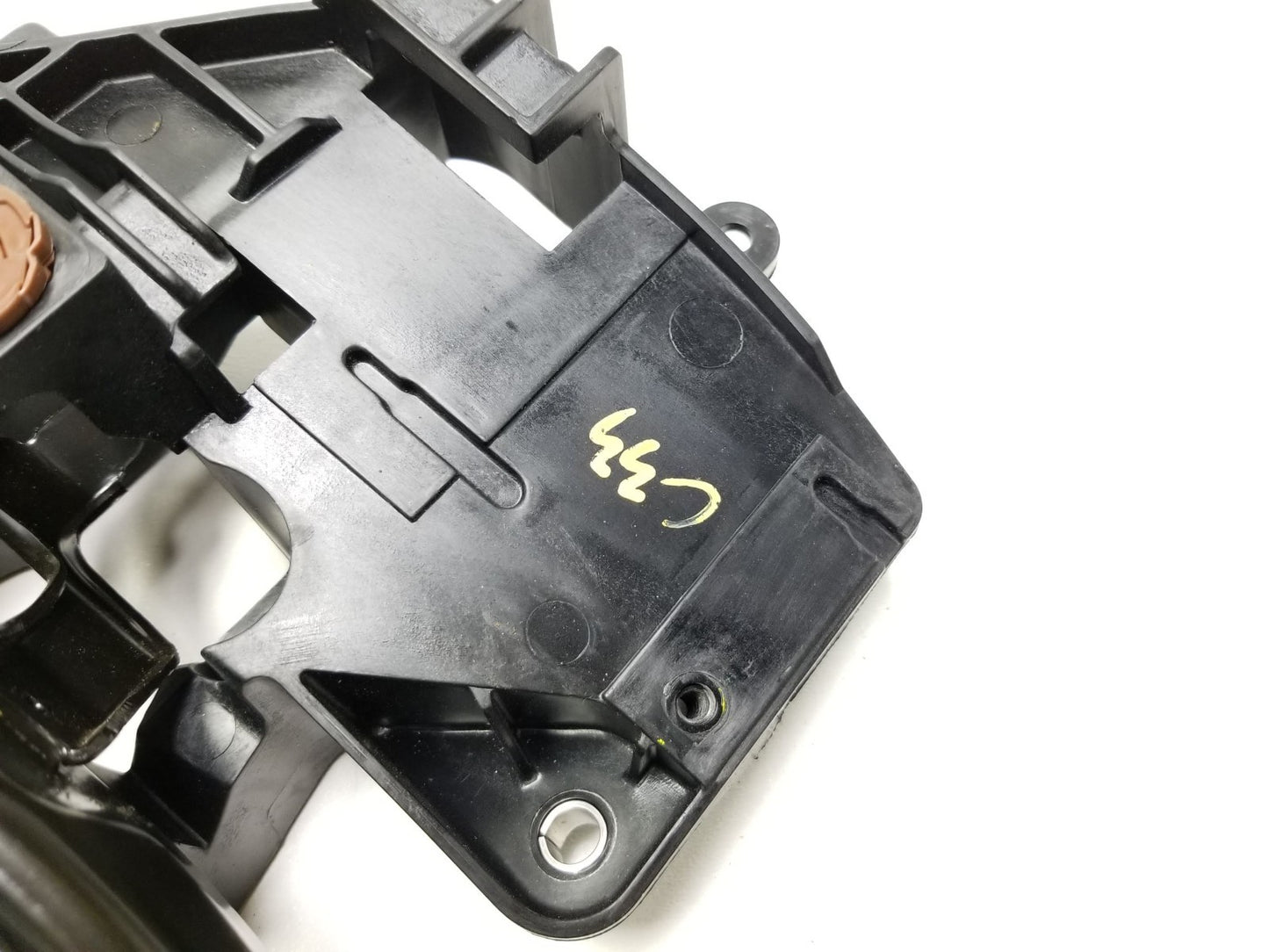 2021 Tesla Model 3 Brake Pedal 1044691-00-d OEM