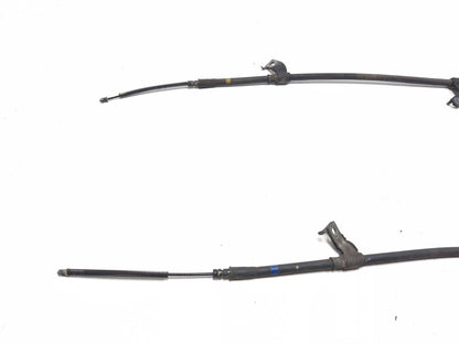 2014 Hyundai Accent Parking Brake Cable Assembly 2pcs OEM