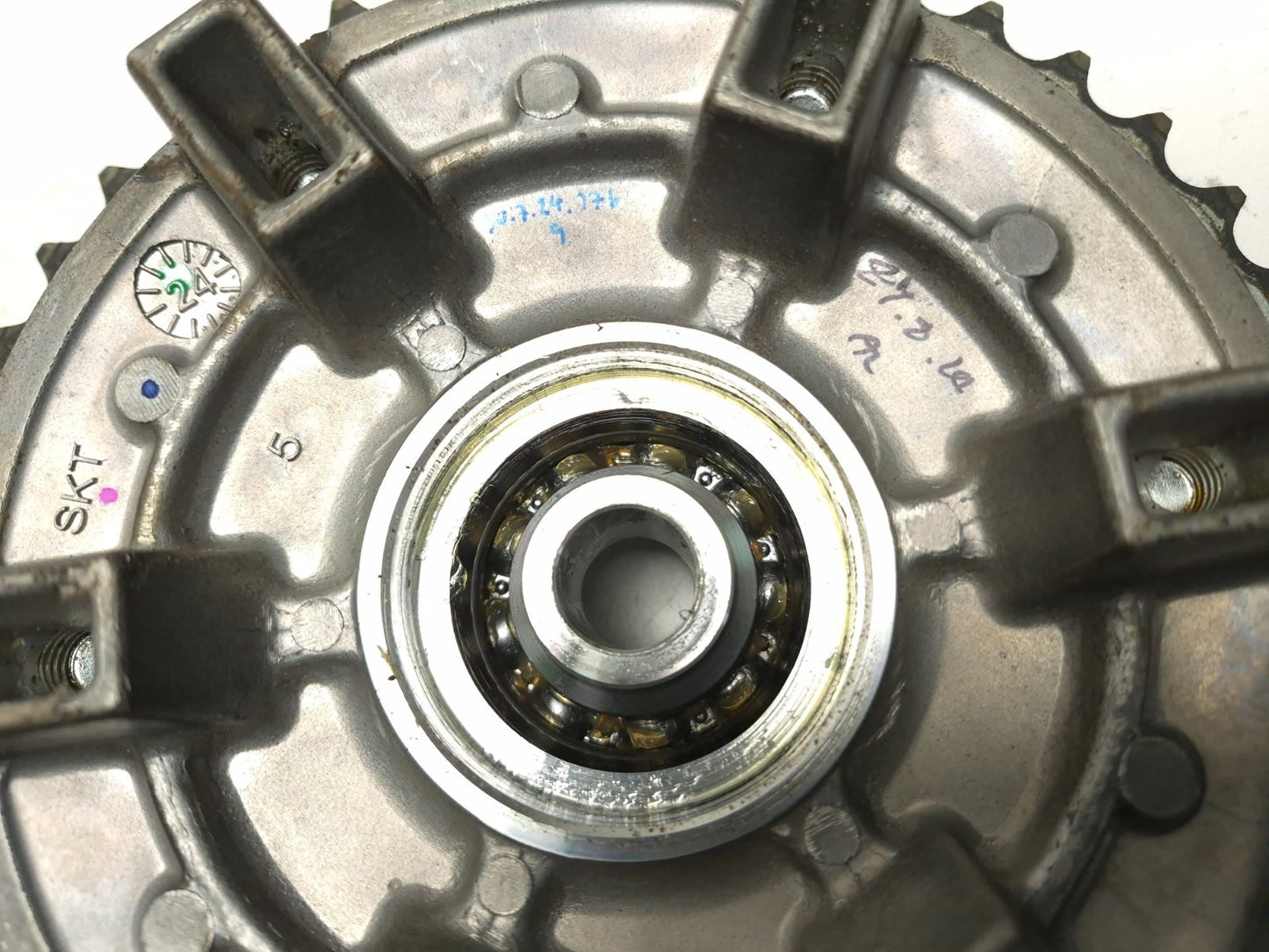 2025 Kawasaki Ninja Ex 500 Rear Sprocket W/drive Chain OEM