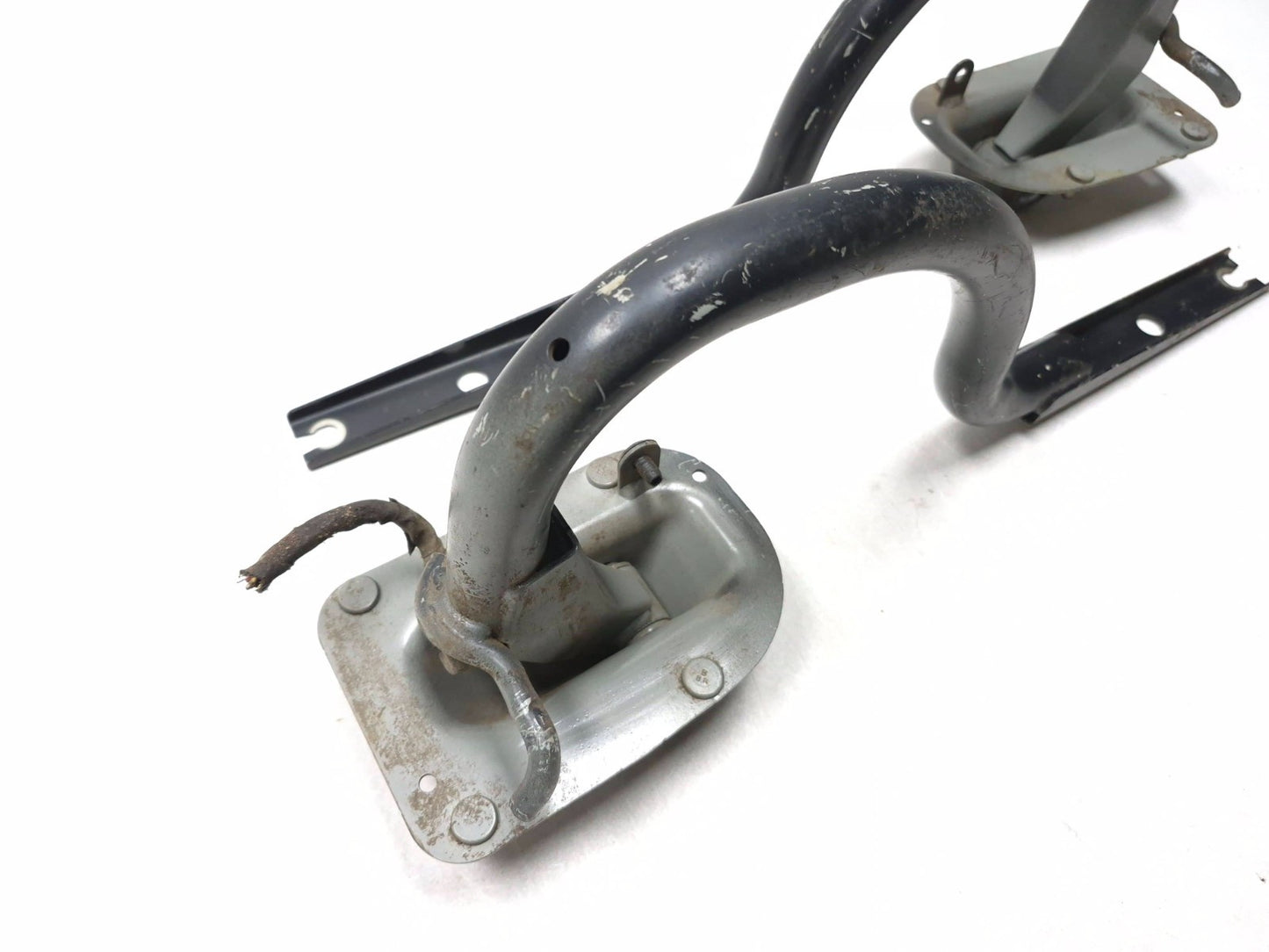 2007 BMW 530i E60 Trunk Lid Hinge Left & Right OEM