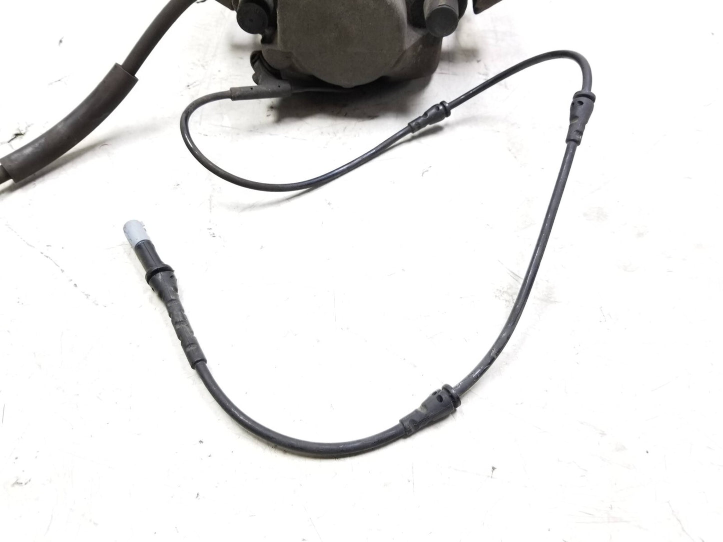 2007 - 2013 BMW X5 X6 E70 Front Brake Caliper Driver Side Left 3.0l OEM