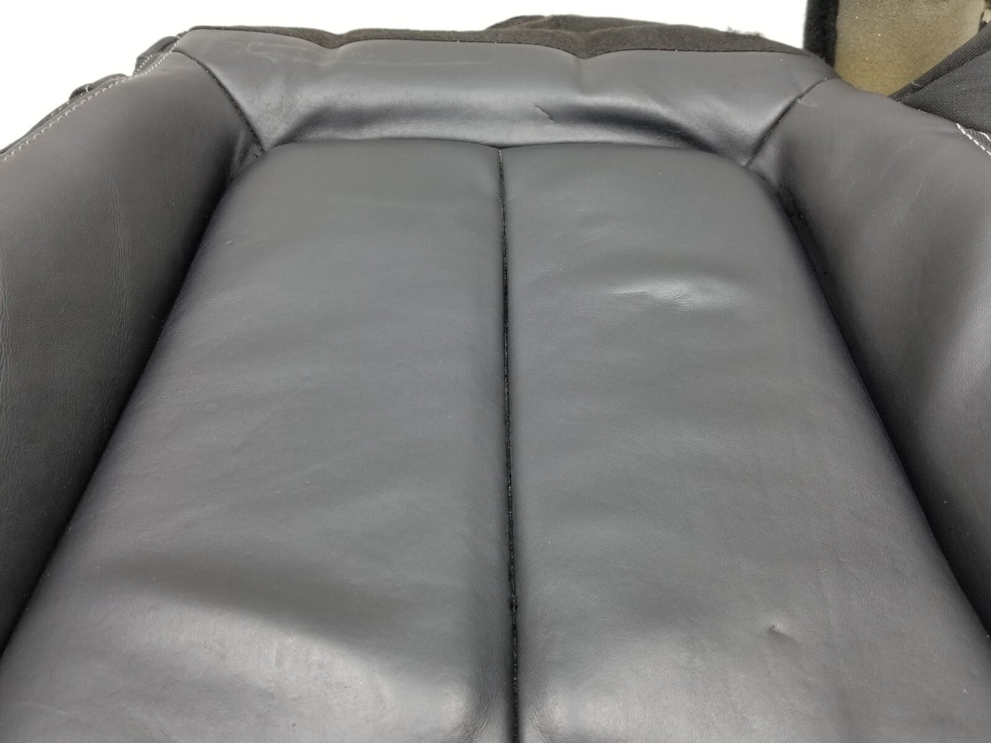 2013 - 2016 Dodge Dart Seat Lower Cushion Front Passenger Side Right OEM