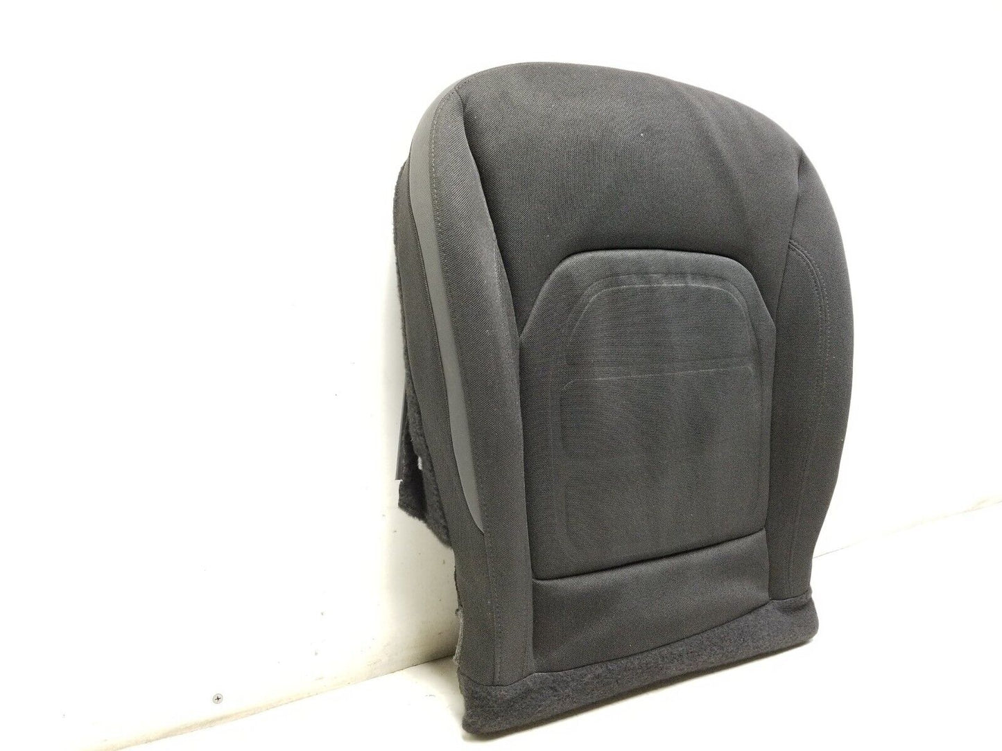 15 16 17 Jeep Renegade Front Passenger Seat Lower Cushion OEM