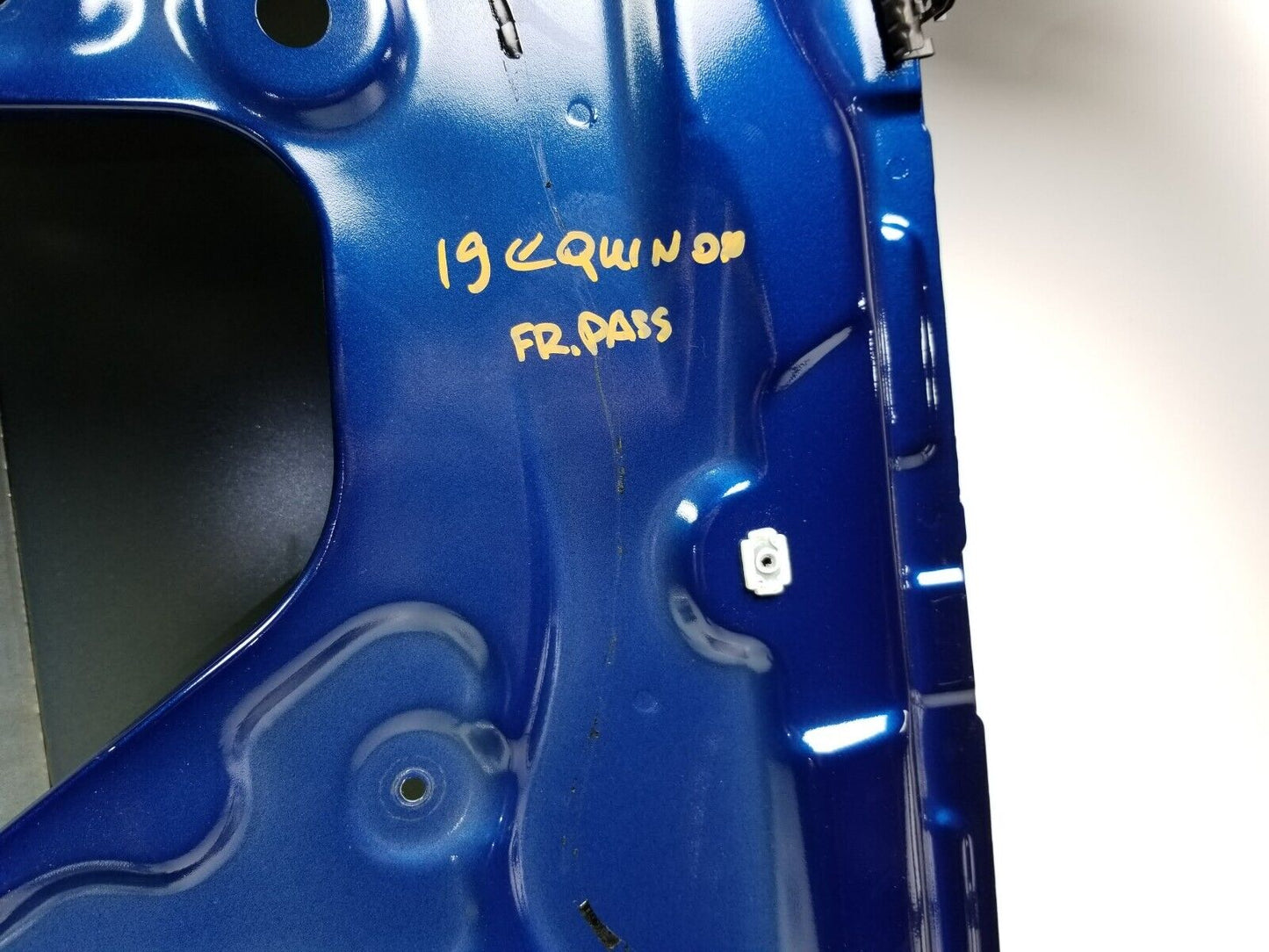 18-22 Chevrolet Equinox Front Passenger Door Shell OEM ✅