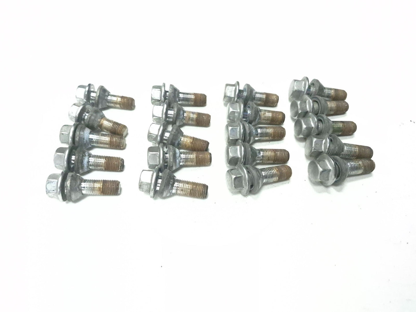 2013 Volvo S60 T5 Wheel Lug Nut Bolt 20 Pcs OEM