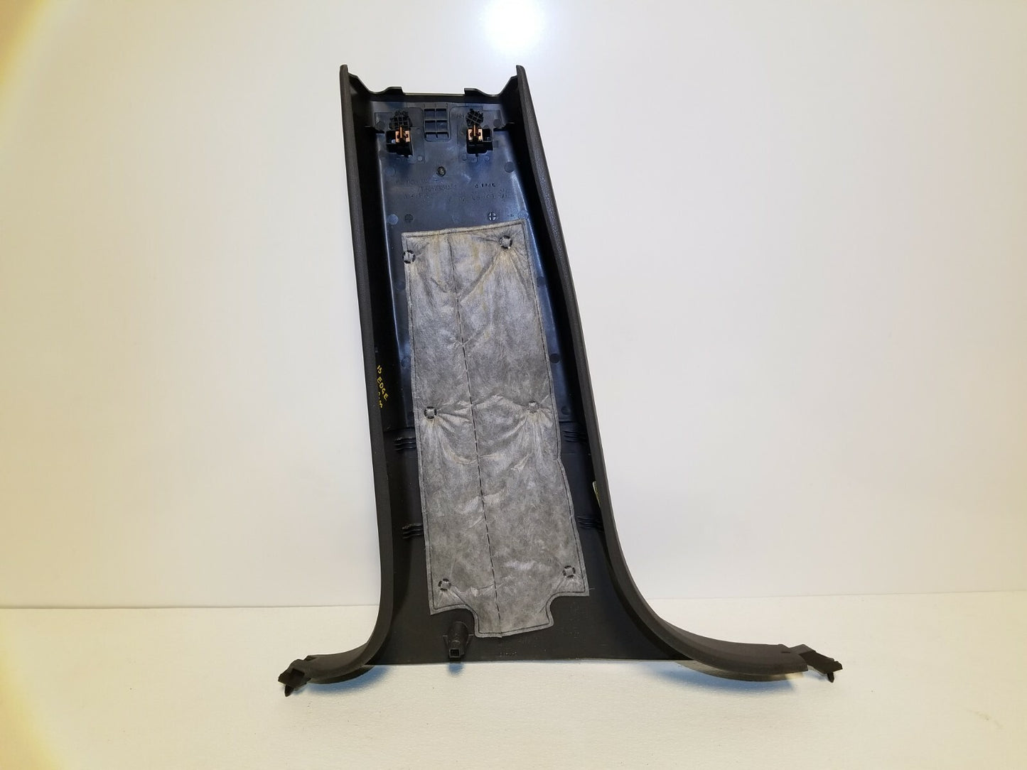 11 12 13 14 Ford Edge Right Pass Door Lower B Pillar Trim Panel OEM 43k Miles