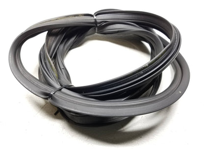 15 16 17 18 19 Chrysler 300 Trunk Weather Strip Seal OEM 42k