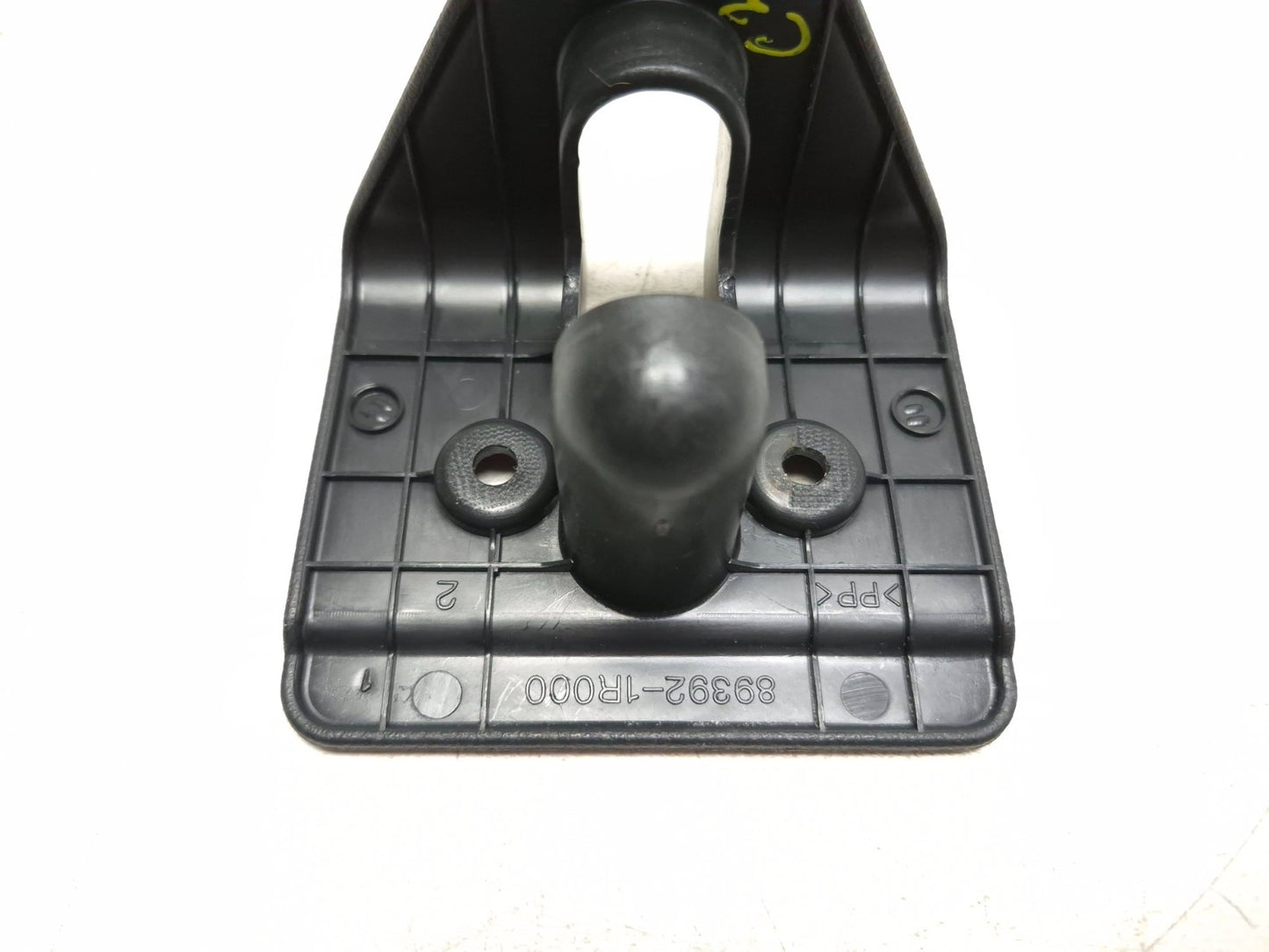 2014 Hyundai Accent Latch Lever Cover Left-hand OEM