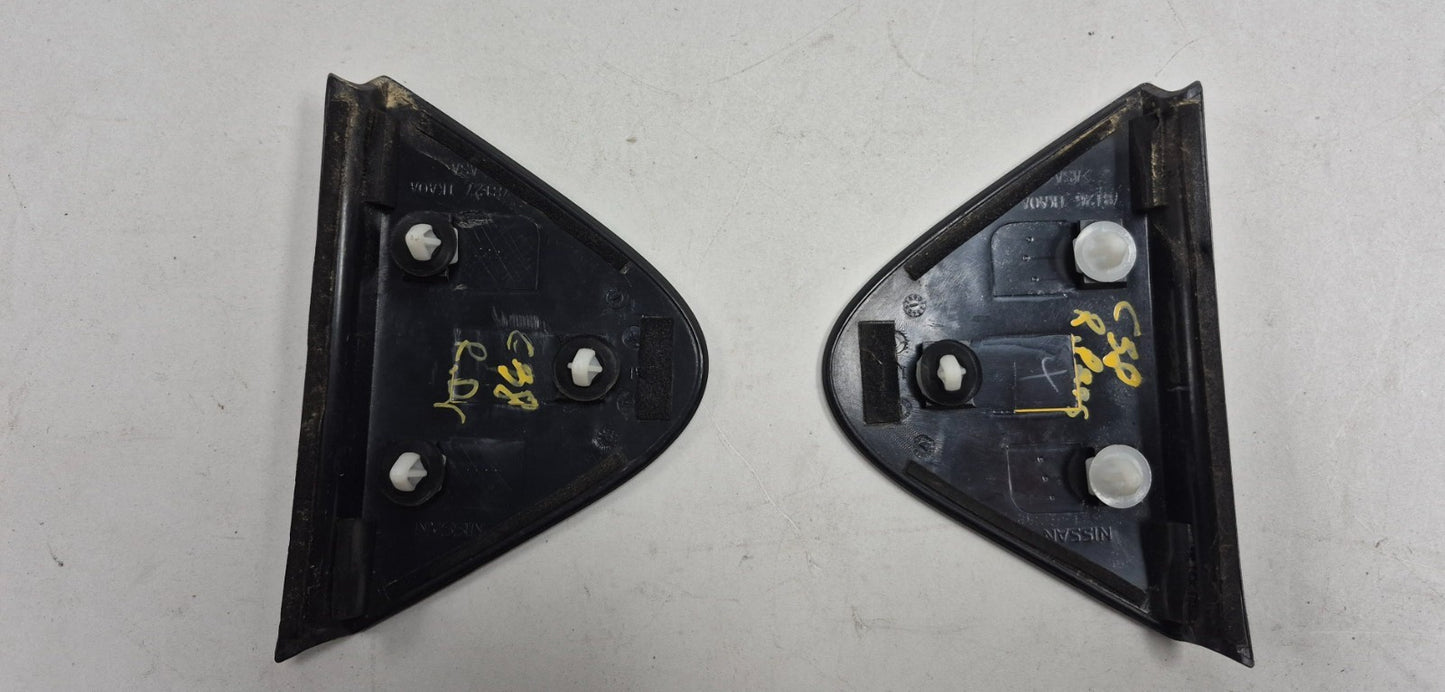 2015 Nissan Juke Rear Quarter Corner Cover Trim Left & Right OEM