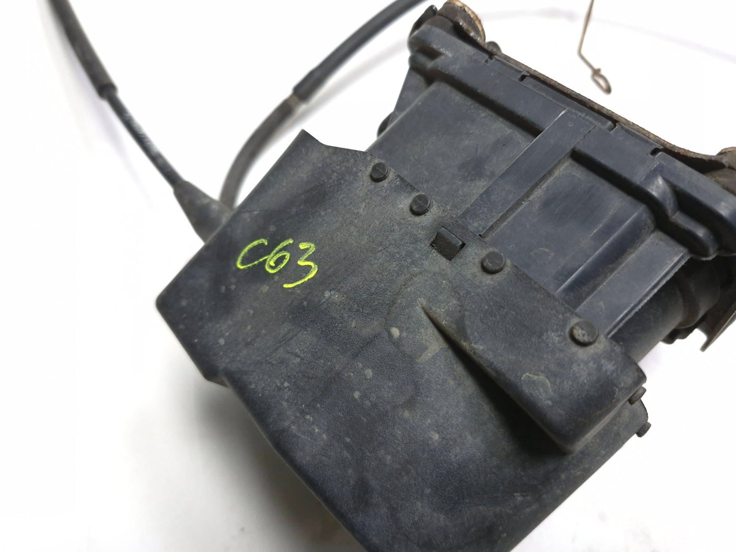 2004 Toyota Corolla Matrix Cruise Control Actuator 88002-02020 OEM