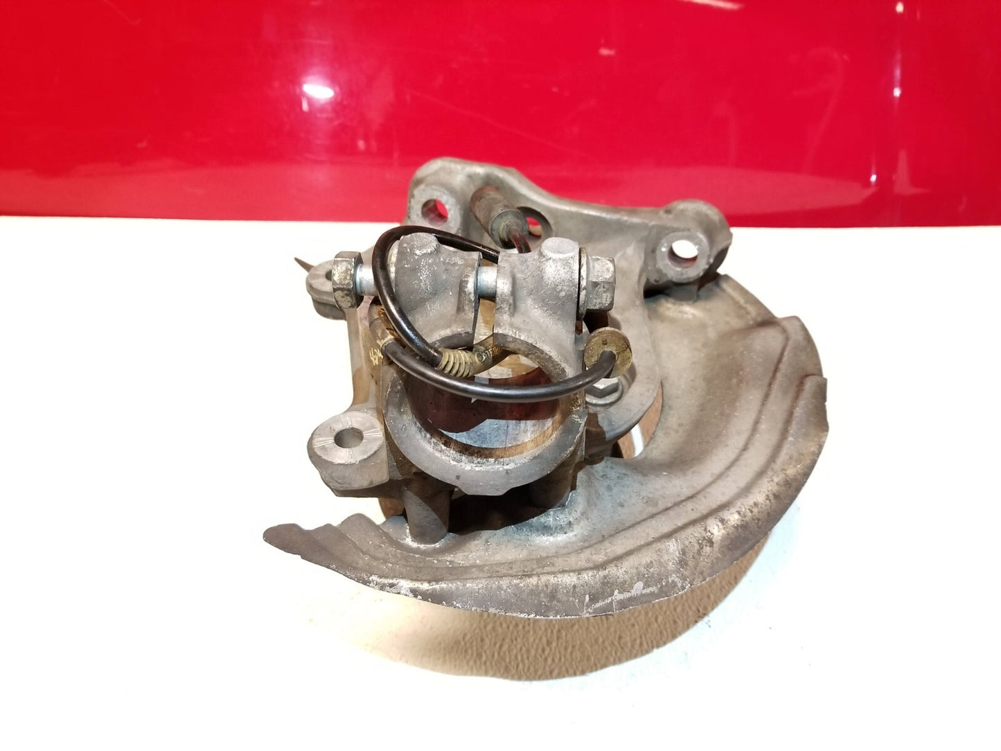 2008 BMW 128i Wheel Spindle Knuckle Front Passenger Side Right OEM