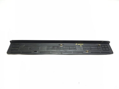 2019 Chevrolet Camaro Front Door Sill Scuff Plate Trim Driver Left OEM