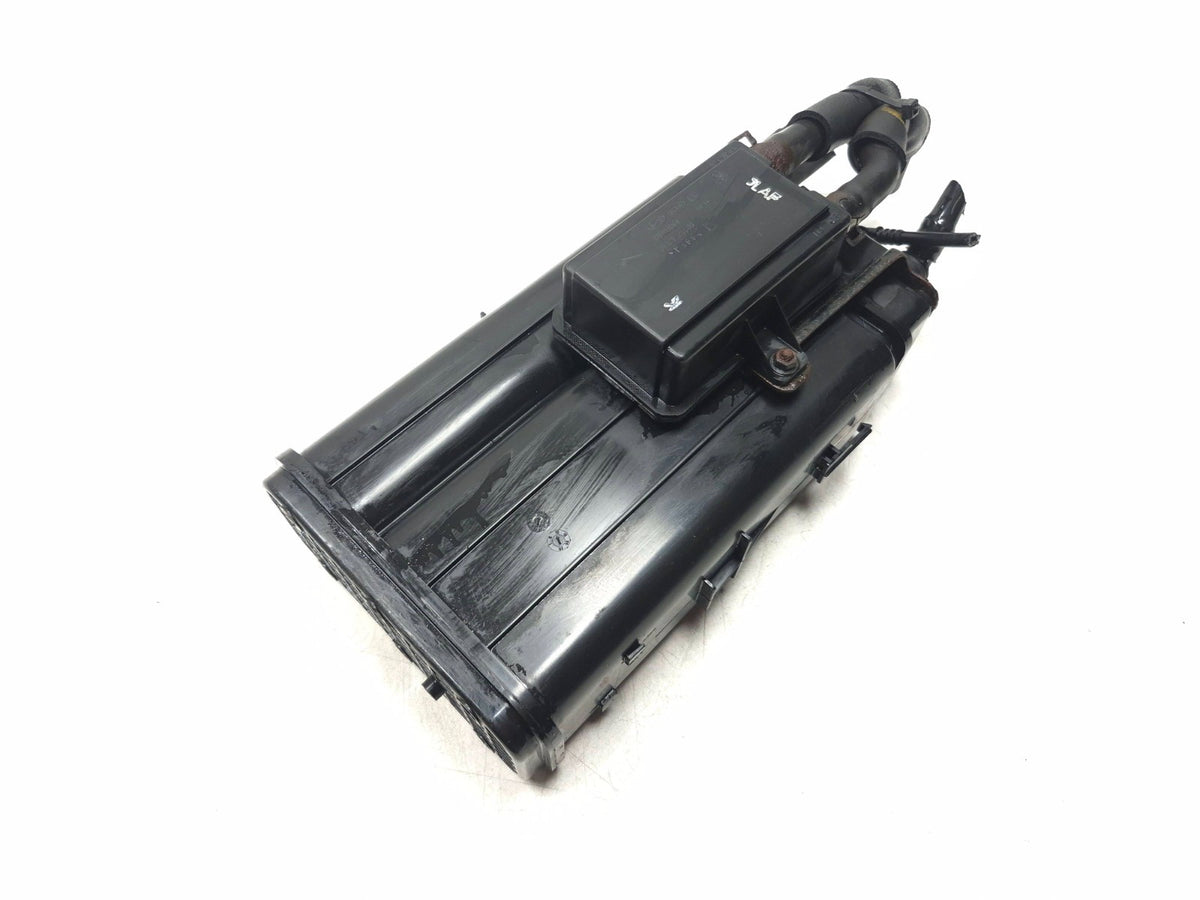 2015 Kia Optima 2.4l Vapor Canister 31401 3v500 OEM