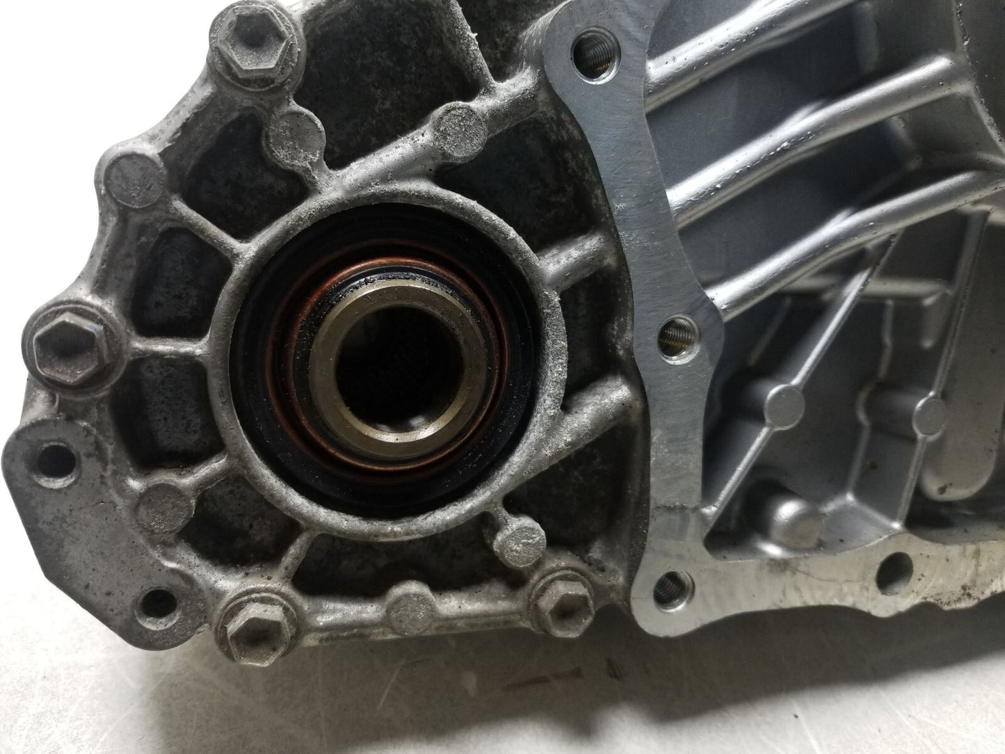 2017 Infiniti Q50 Transfer Case OEM