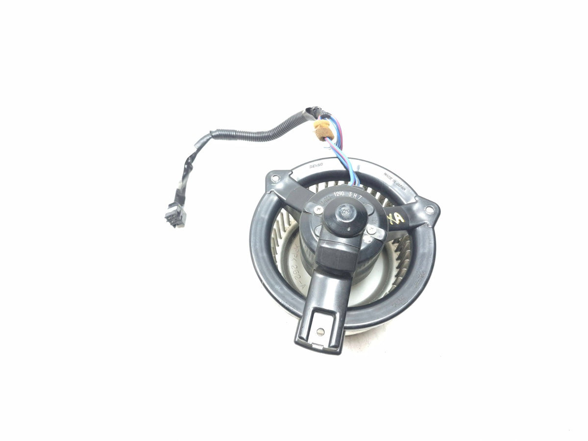 2006 Scion Xa HVAC Blower Motor OEM