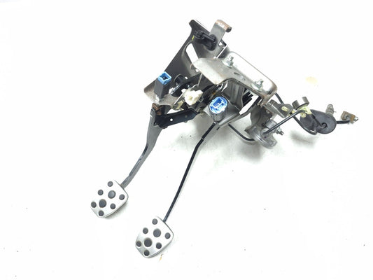 2017 Subaru Impreza Sport Brake & Clutch Pedal Assy OEM