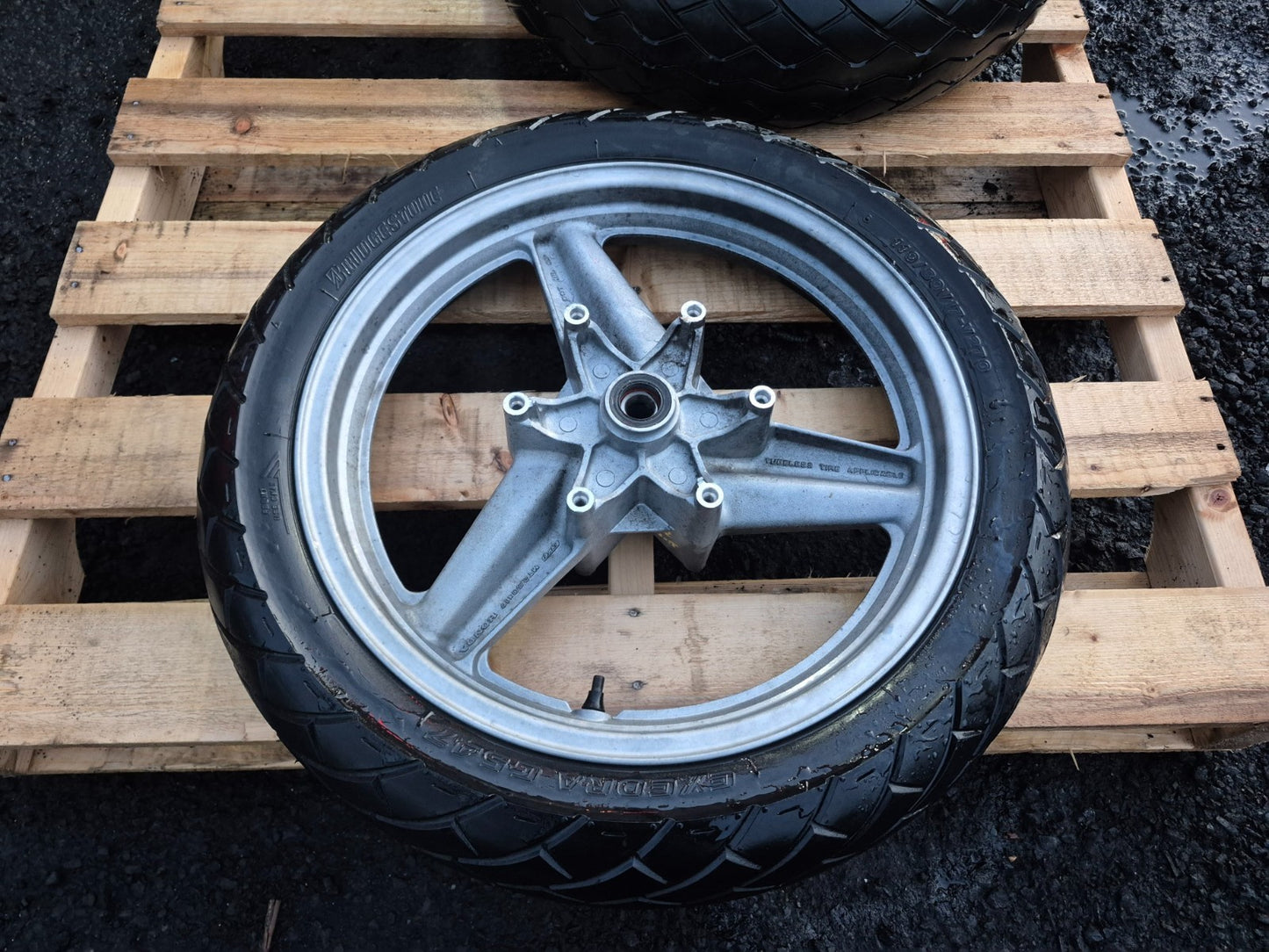 1987 Honda Cbr 1000 F Rear & Front Wheel W/ Tire Pair 17" OEM