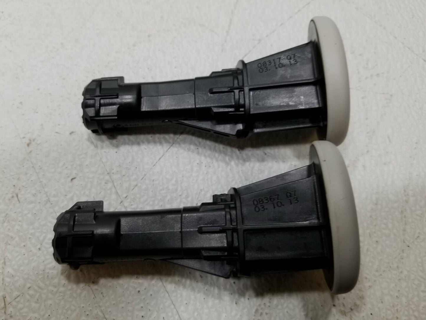 2014 Mercedes E350 Rear Seat Headrest Guide Sleeve 6pcs W/ Bracket 3pcs OEM