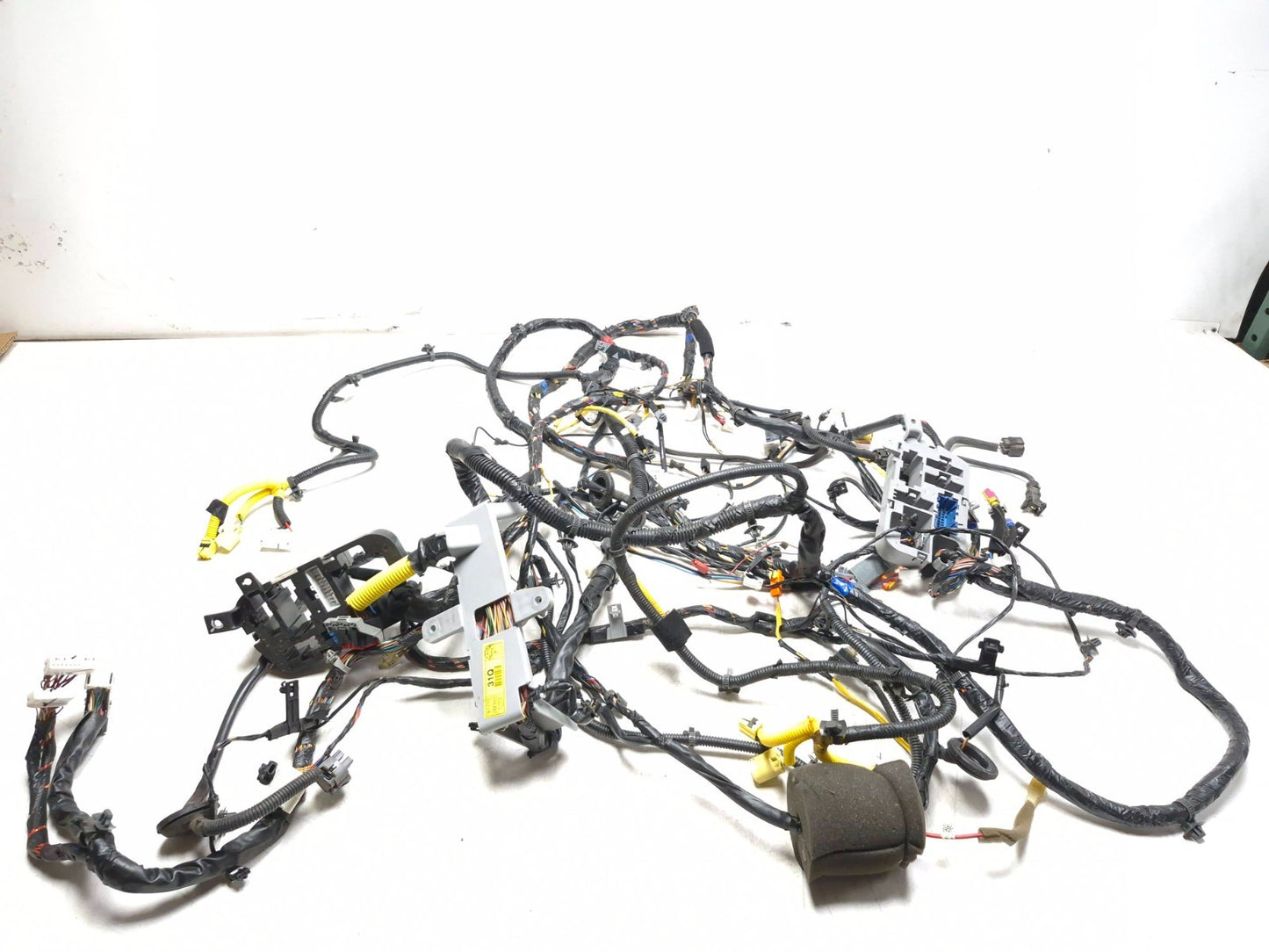 2013 Hyundai Genesis Coupe Interior Wire Harness OEM
