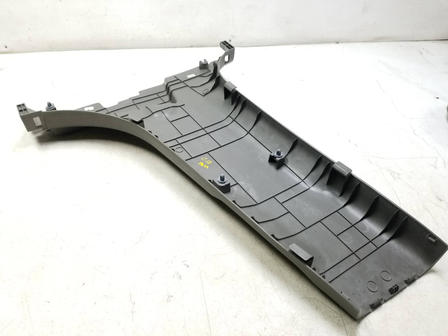 2011 - 2013 Kia Sportage B Pillar Trim Cover Lower Passenger Side Right OEM