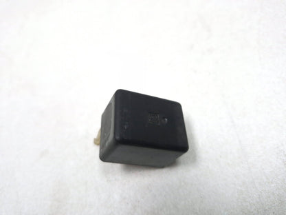 1993 Suzuki Gsx 600 Fp Katana Turn Signal Relay  OEM