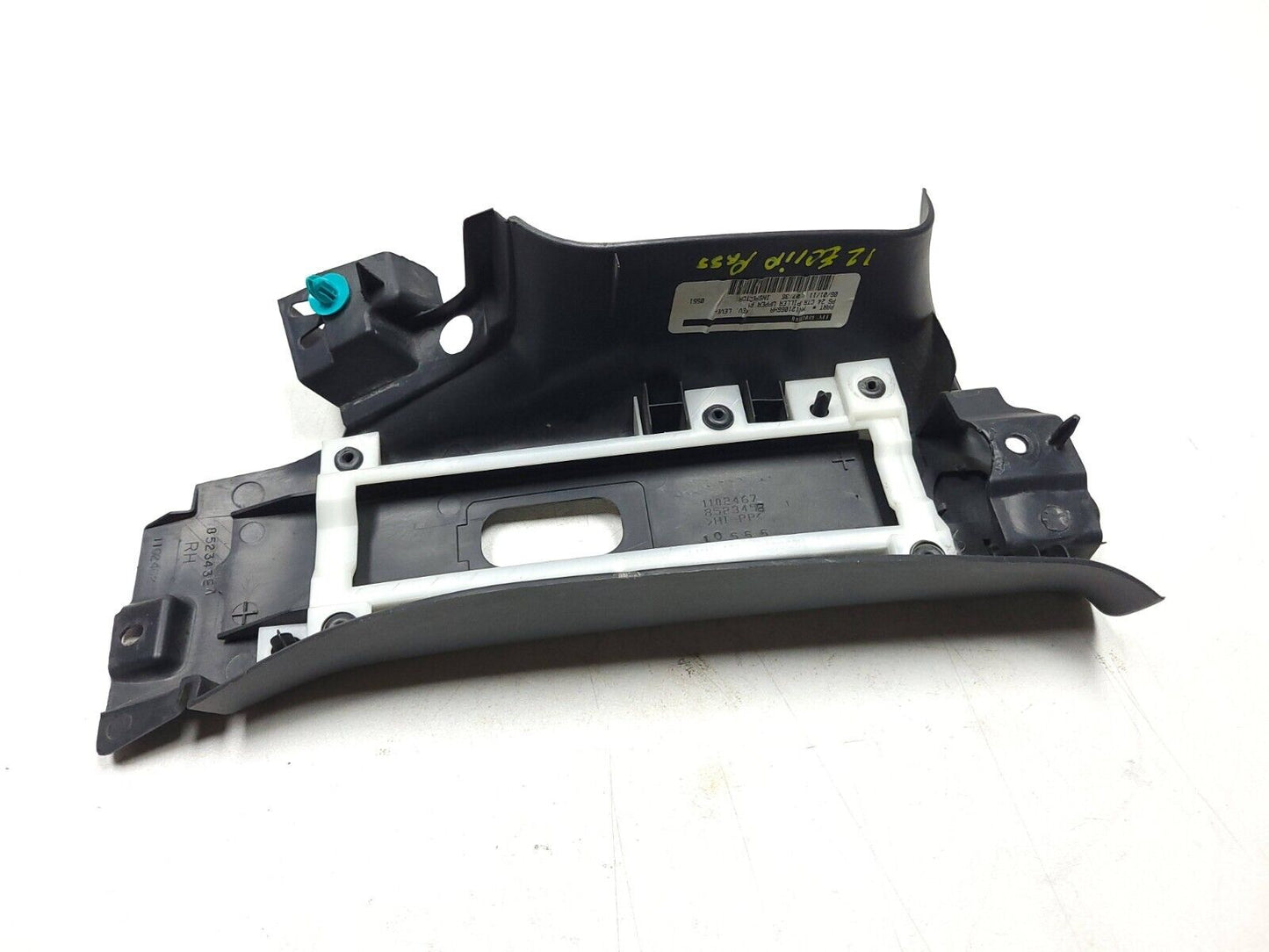 09 - 12 Mitsubishi Eclipse Center B Pillar Cover Trim Pair OEM 51k