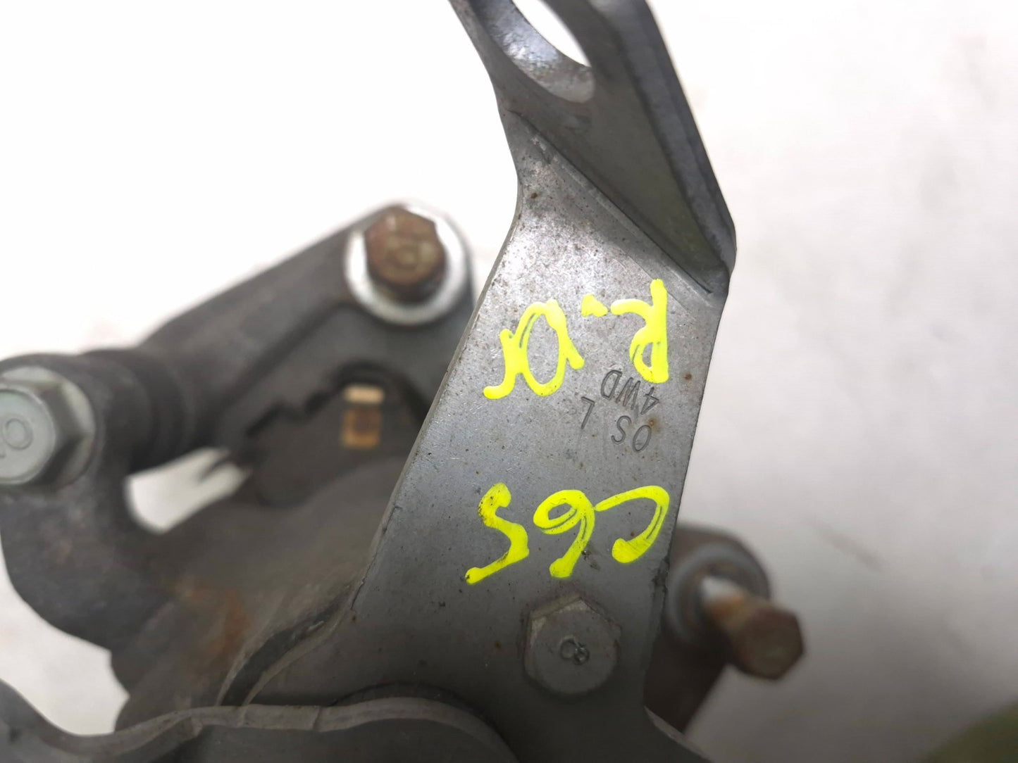 2019 Hyundai Kona Rear Brake Caliper Left & Right Pair OEM